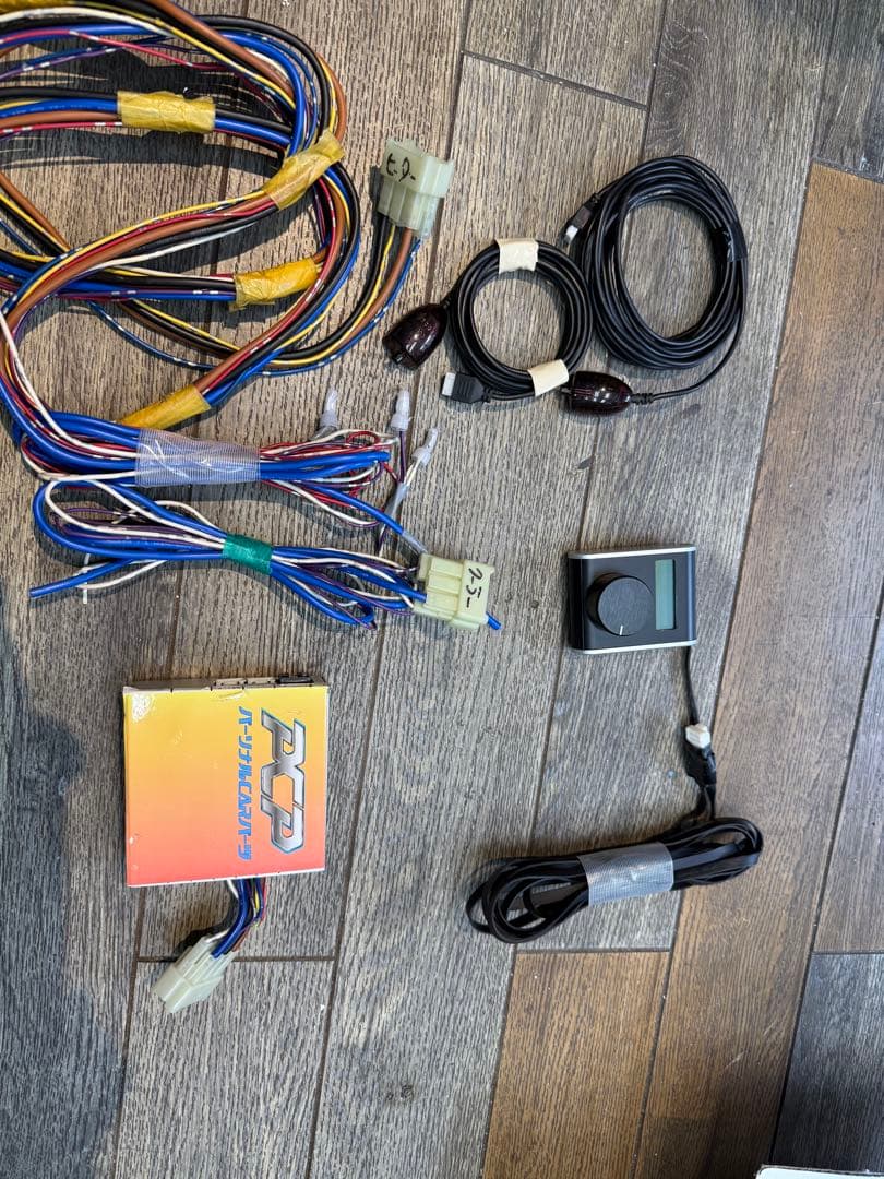 ハイエース用リアエアコン オートコントロールユニットHRATAIRCONX-V2