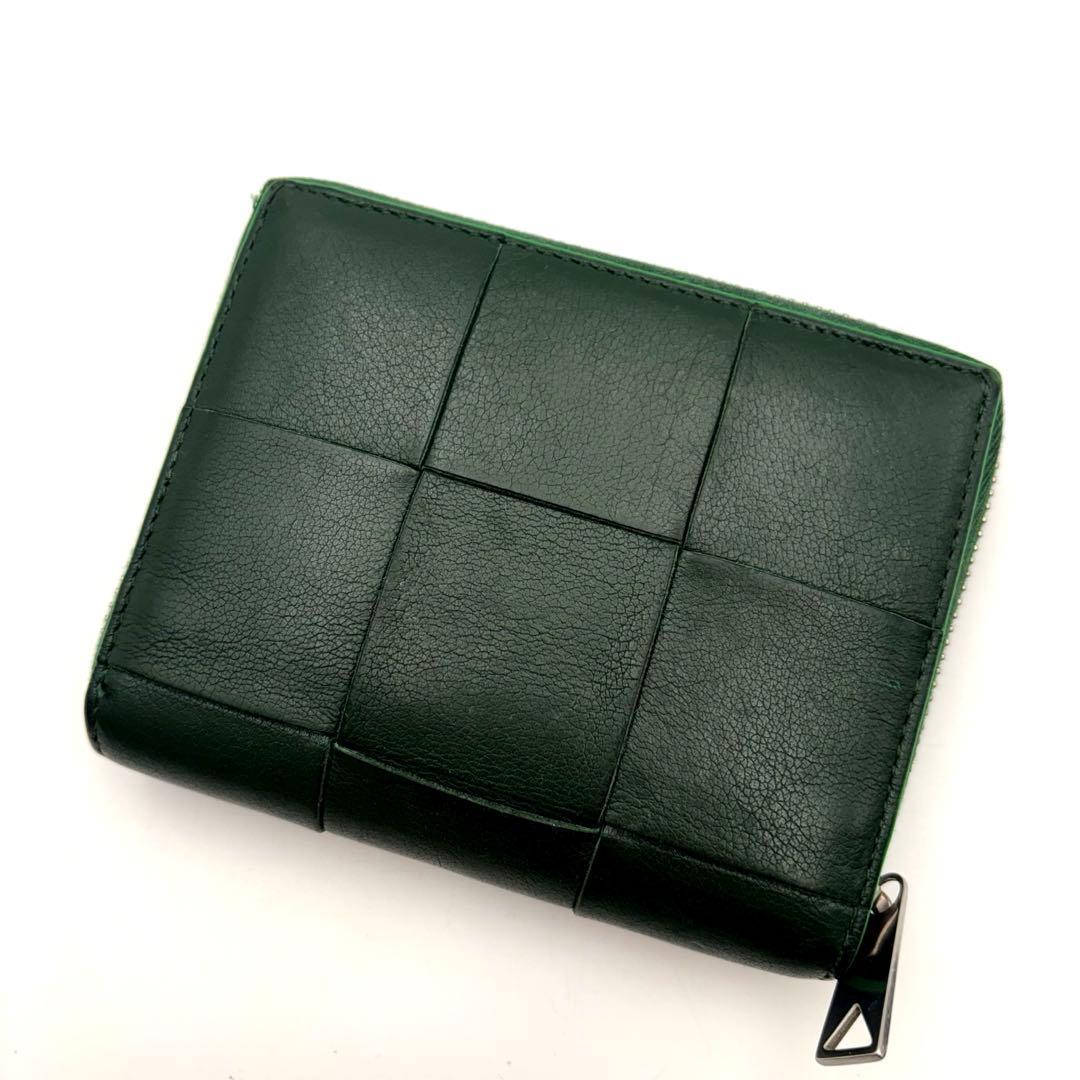 ボッテガヴェネタ　二つ折り　財布　カセット　緑　　ラウンドジップ