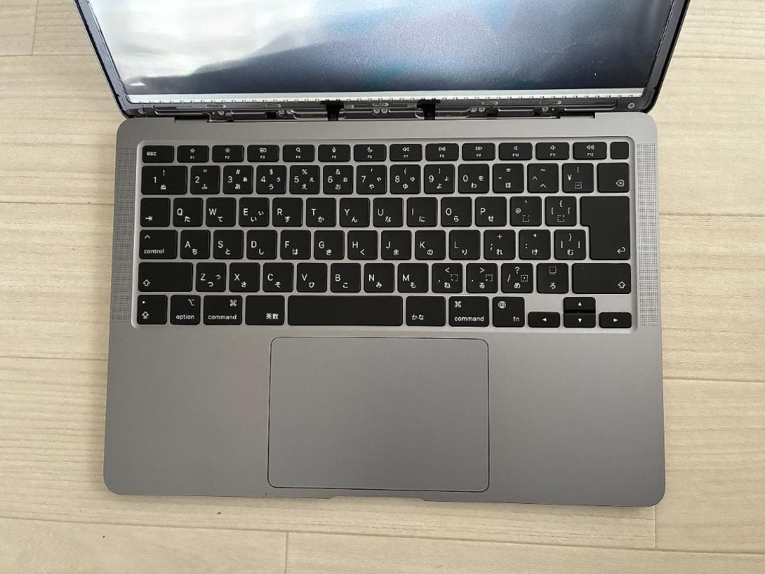 【画面なし】Apple MacBook Air(M1) A2337