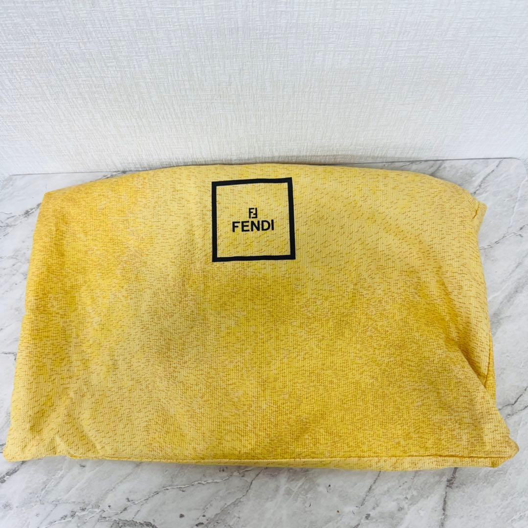 ✨FENDI✨フェンディ✨ズッカ柄✨シルバー金具✨ブラウン✨ハンドバッグ✨