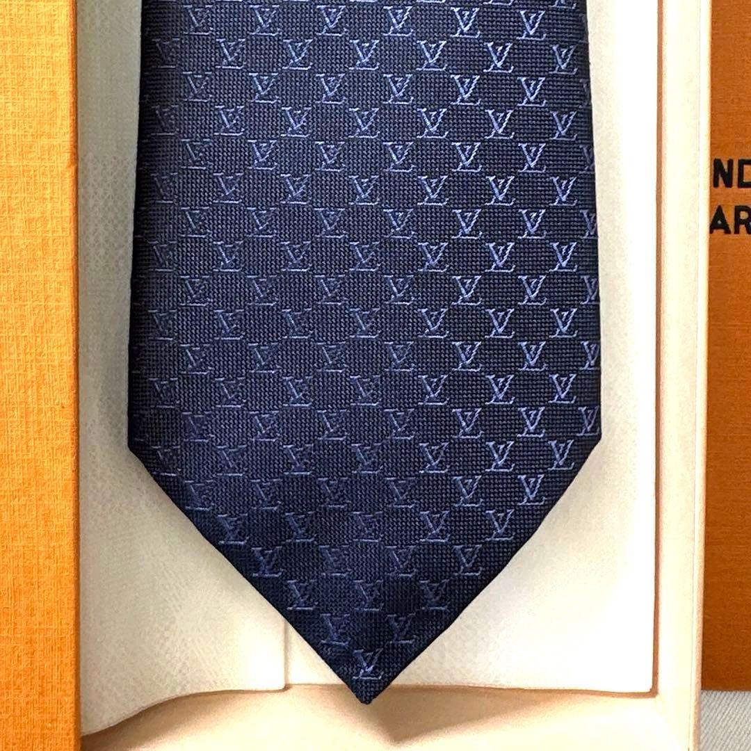 専用です。　　ルイ ヴィトン ネクタイ・LV フィッシュネット 新品 未使用