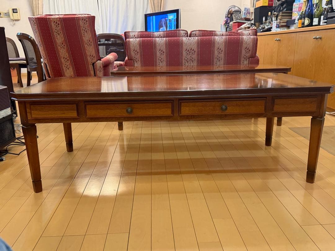 【引き取り限定】コスガ アンティーク調 ローテーブル ①