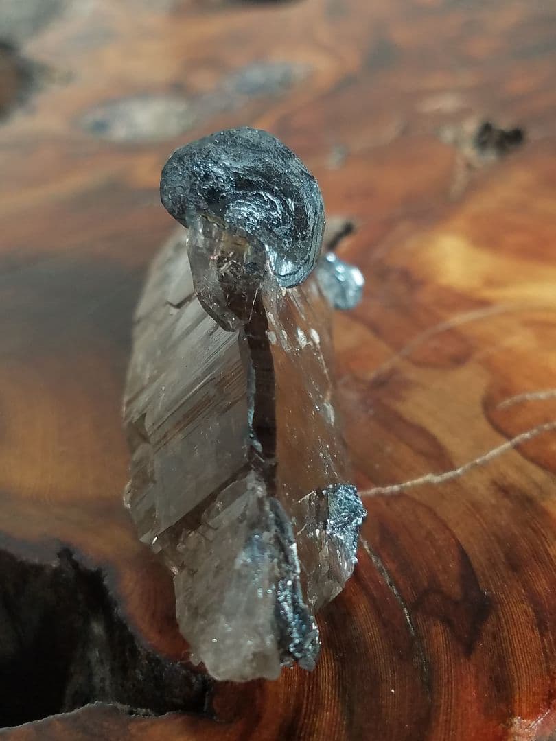 スイス産　スモーキークォーツ&アイアンローズ