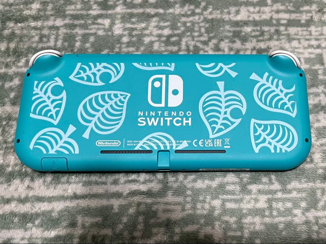 【中古】Nintendo Switch Lite あつまれ どうぶつの森デザイン