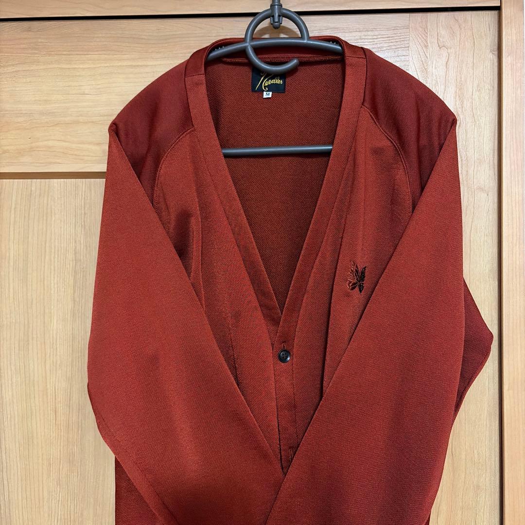 ニードルズカーディガン