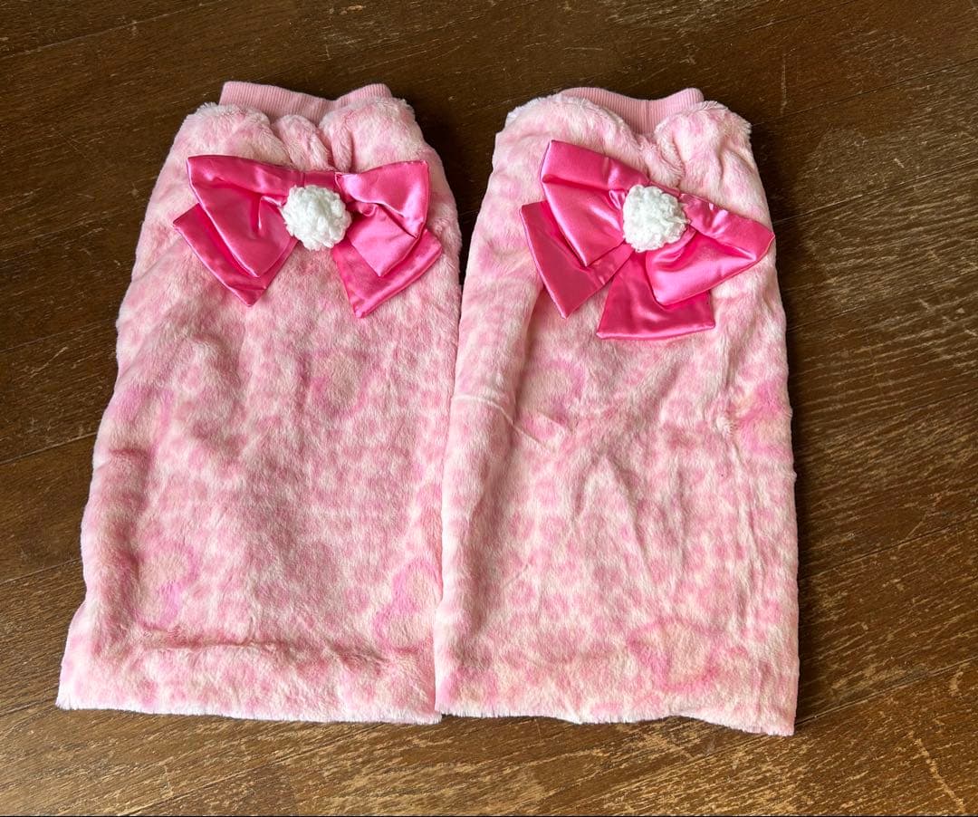 ゆ*き様 ディズニーミニー　豹柄ピンクファンキャップマフラー、フットカバーセット