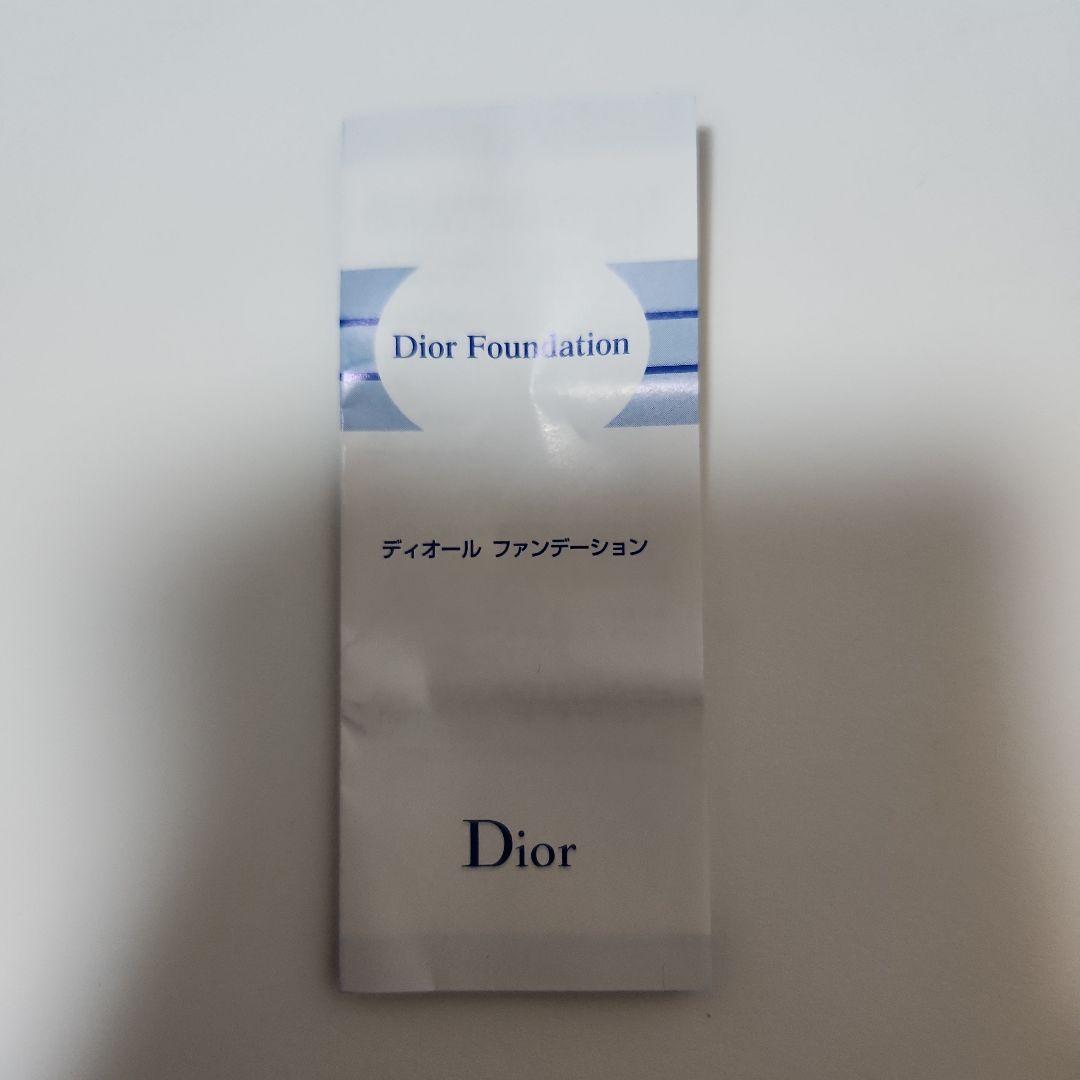 Dior キルティングレザー ミニバッグ レッドパウダー&ブラシ付き