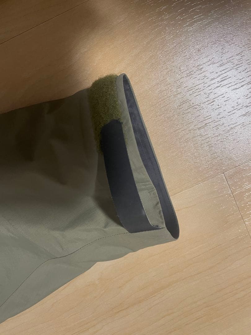 ARC'TERYX SLカーキオリーブ マウンテンパーカー