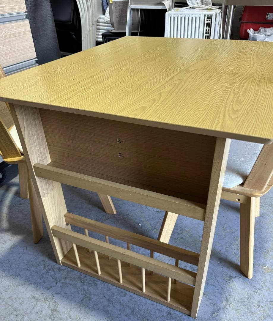 NITORI ニトリ 伸長式ダイニングテーブル3点セット回転式椅子Used/美品