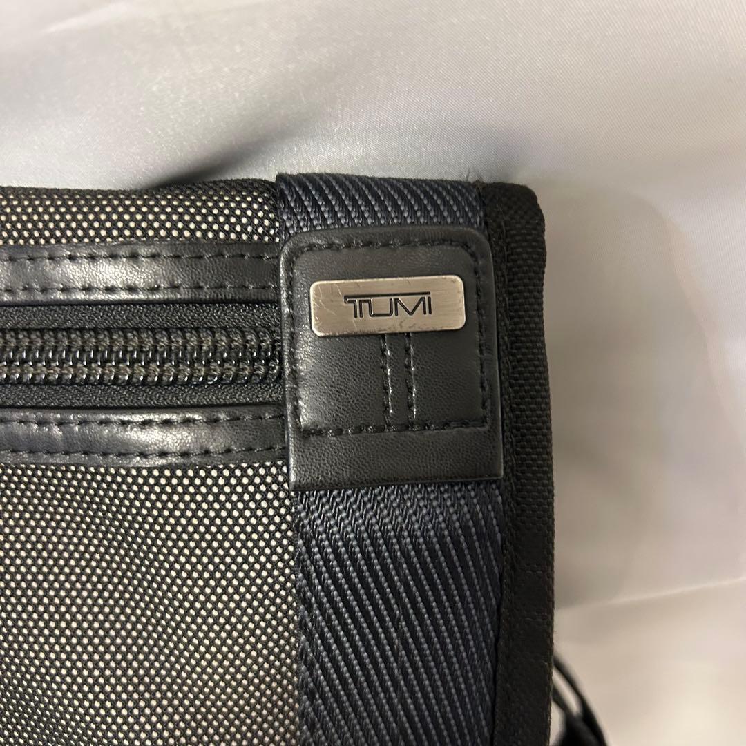 【美品】TUMI トゥミALPHA BRAVO クロスボディ223371RS2