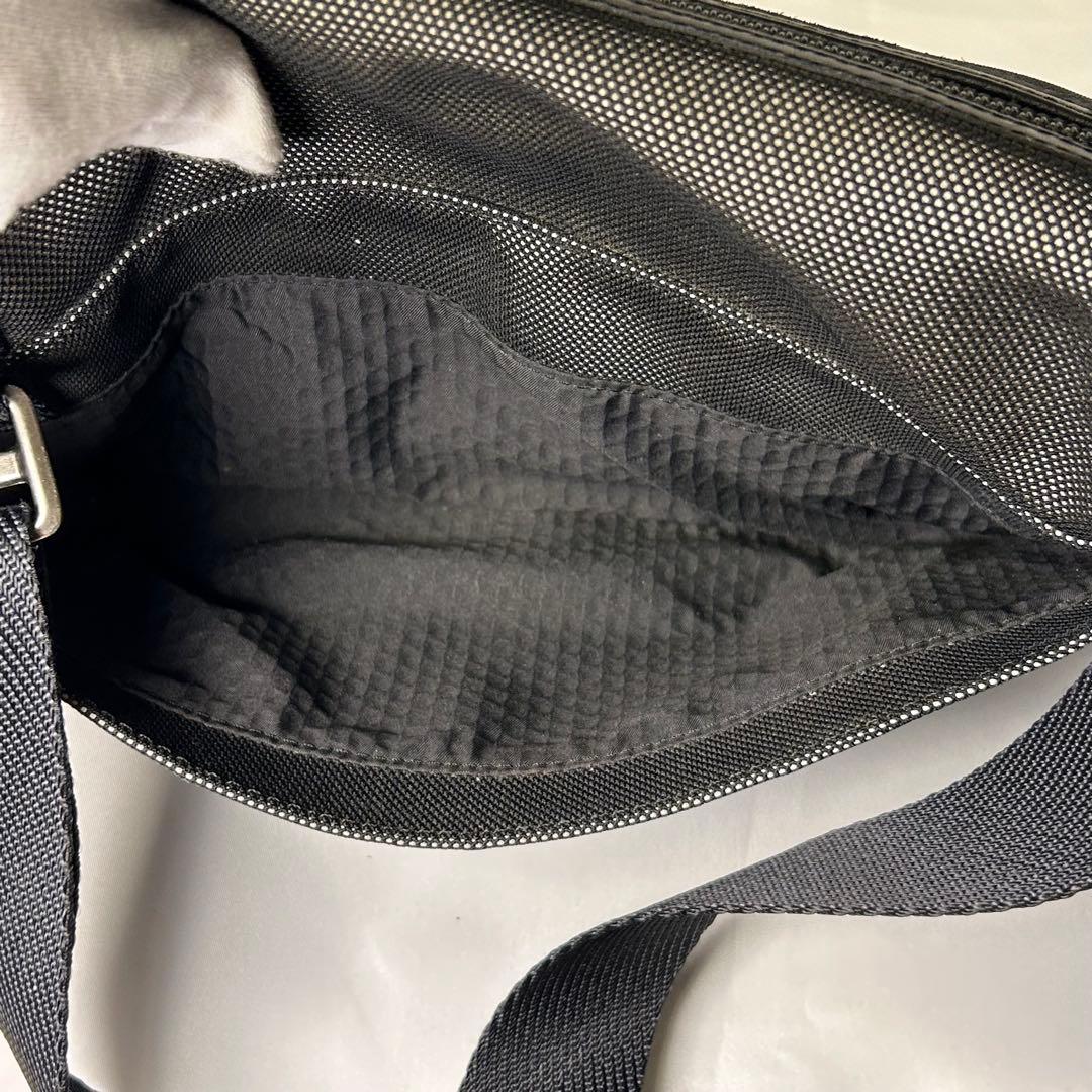 【美品】TUMI トゥミALPHA BRAVO クロスボディ223371RS2