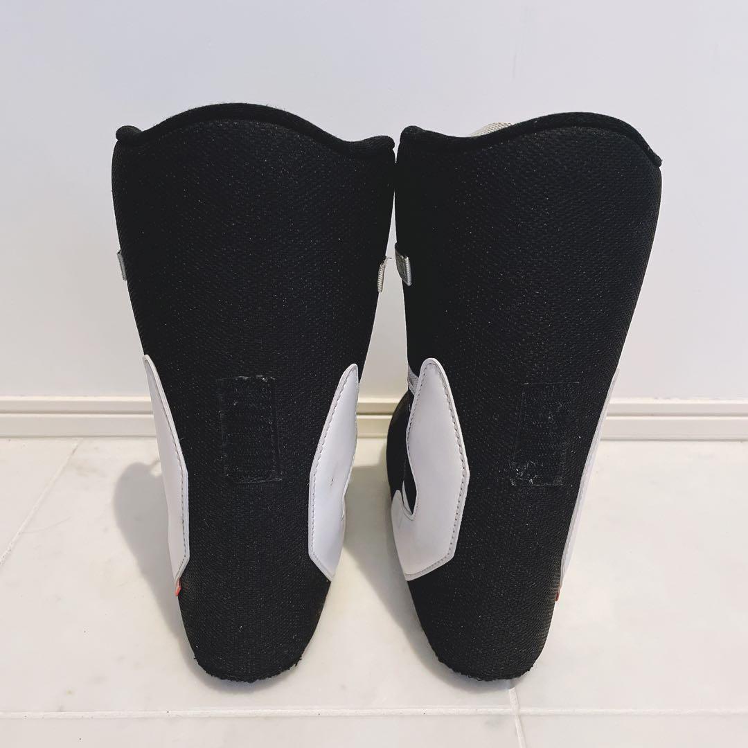 ディーラックス　DEELUXE DNA スノーボードブーツ 25.5cm