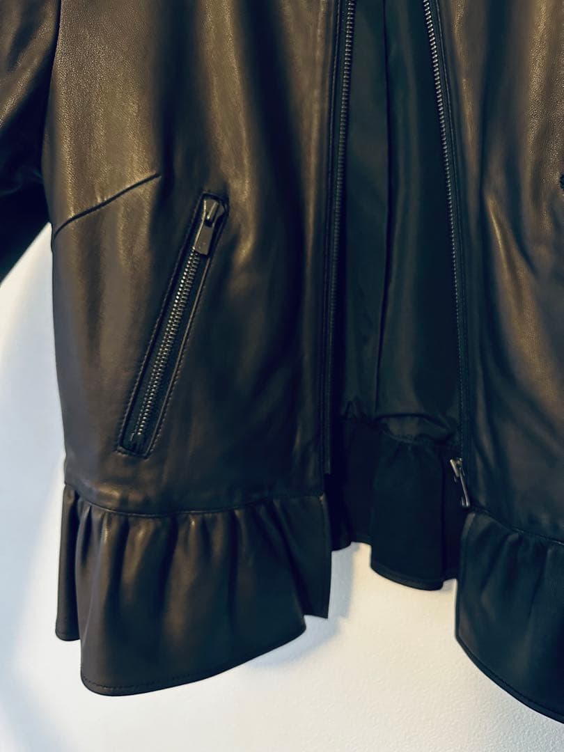 【美品】グレースコンチネンタル フリル裾 黒 レザージャケット