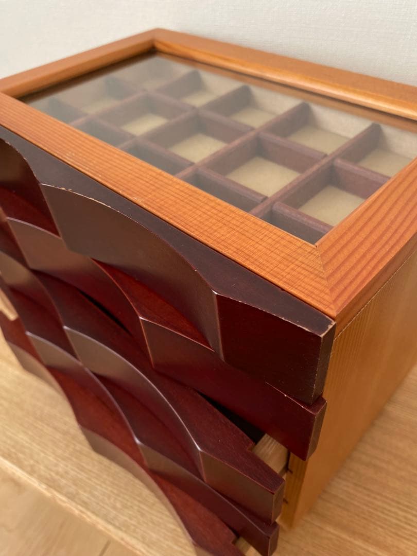 レイジースーザン（LAZY SUSAN）木製アクセサリーボックス