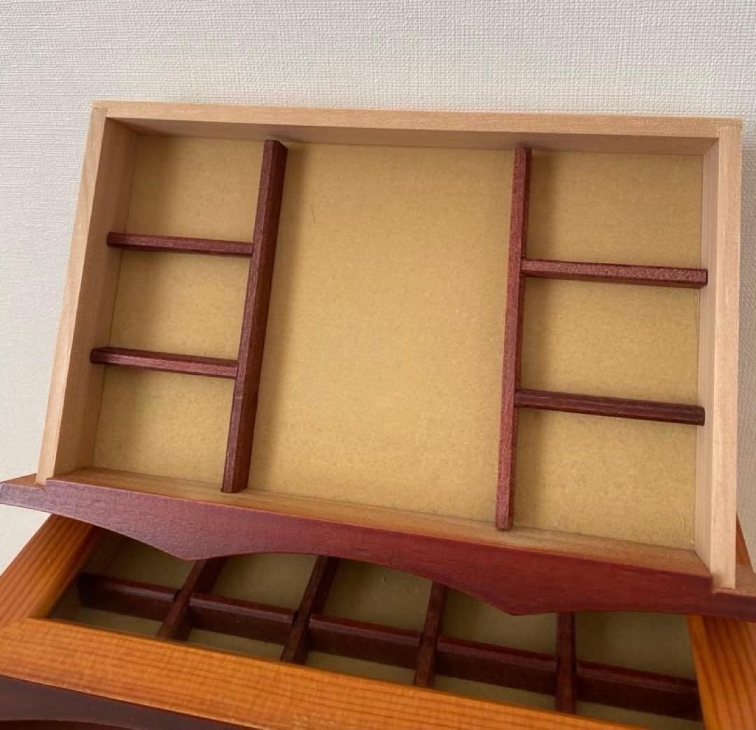 レイジースーザン（LAZY SUSAN）木製アクセサリーボックス