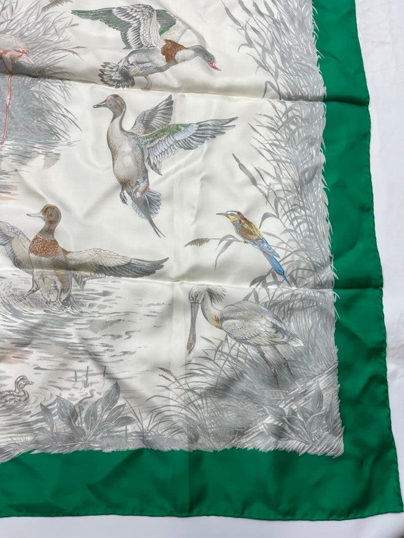 a0105-3HERMES　エルメス　スカーフ　カレ90　野鳥　フラミンゴ　大判