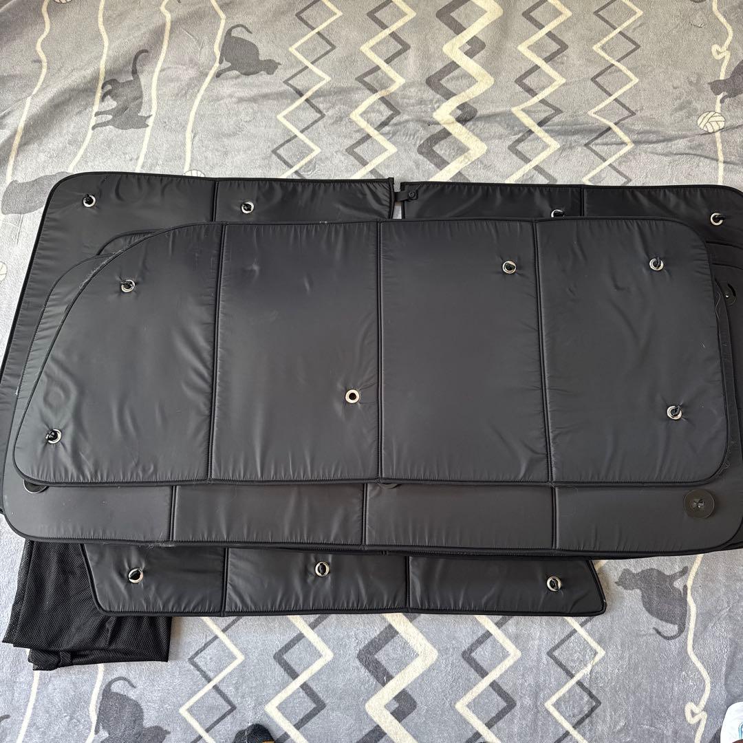 ハイエース200系6型用のシェード