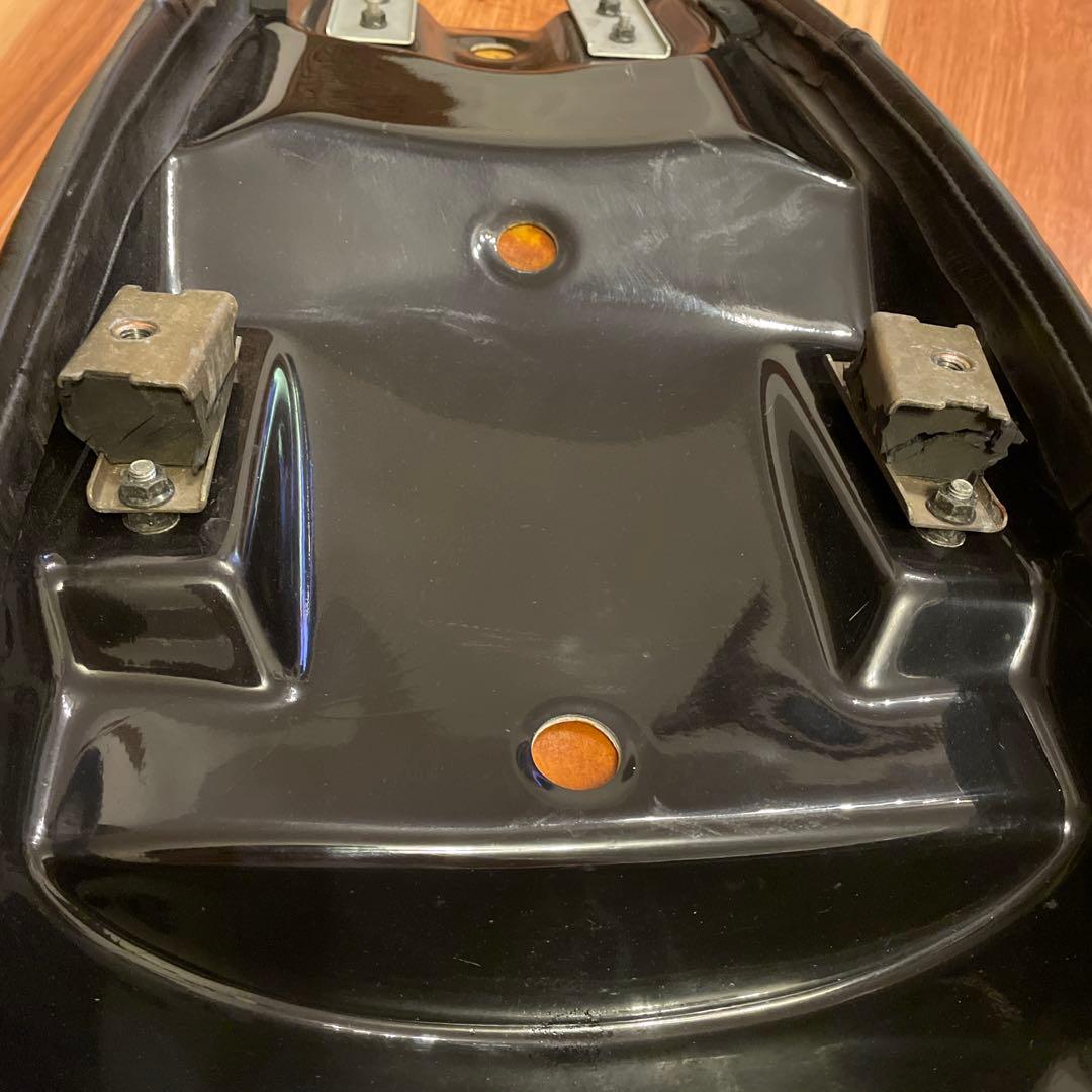 sr400 シート　デイトナ　ツーリングダブル　ロゴ入り