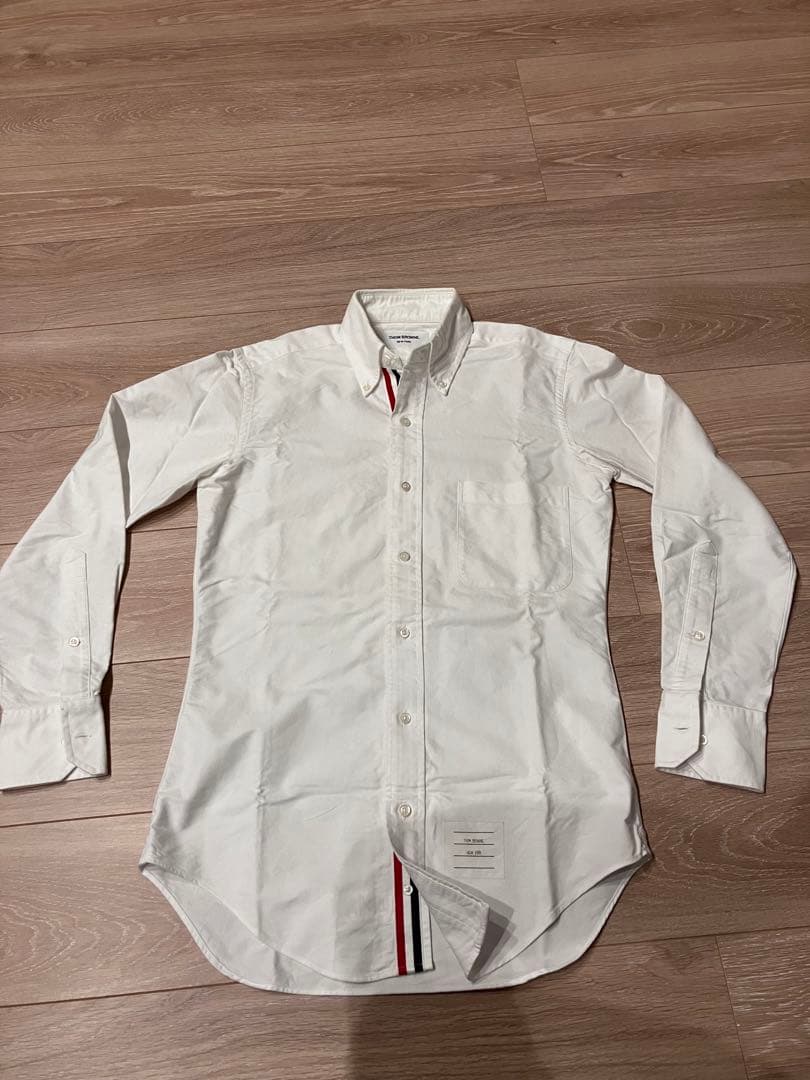 THOM BROWNE トリコロール ボタンダウンシャツ