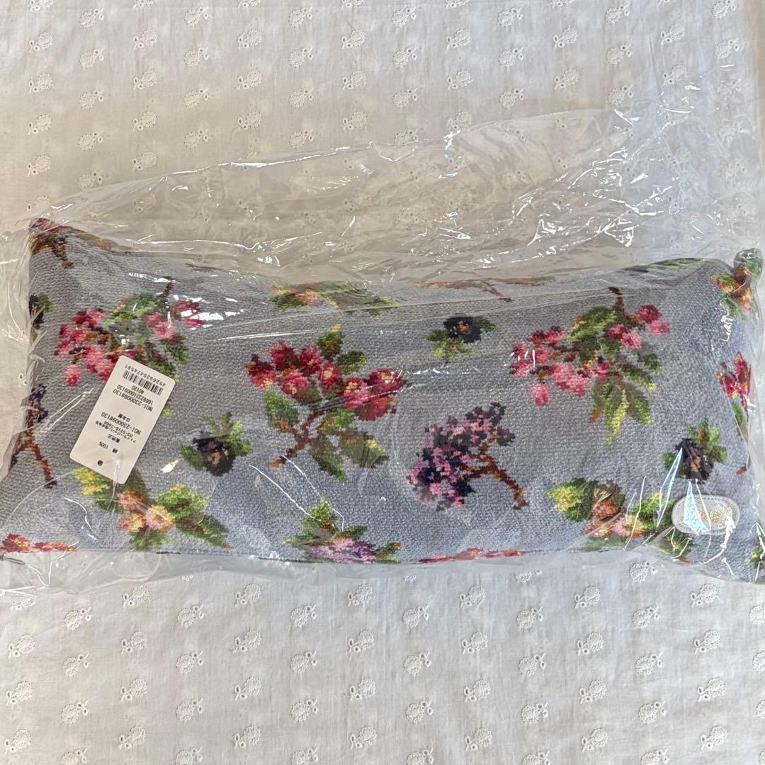 フェイラー ノワルージュ 横長クッション