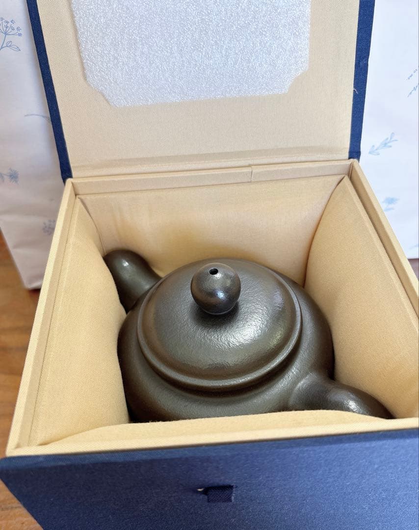 中国 宜興紫砂壺 仿古壺 石黄壺 急須（番号A5031）