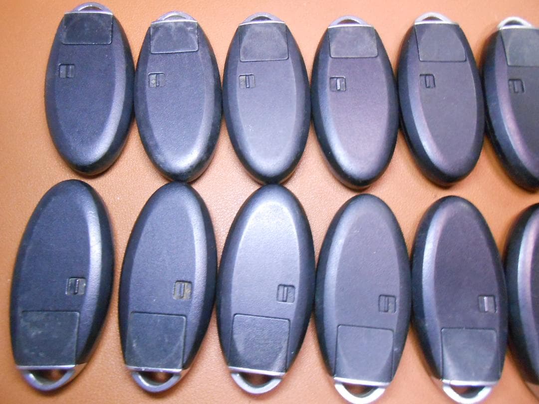まとめ売り　日産の スマートキー インテリキー20個の出品です。
