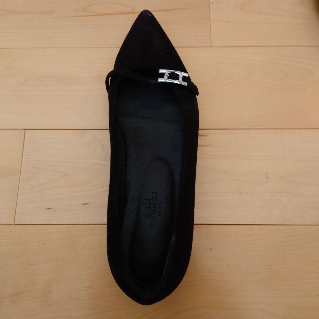 HERMES ブラック スエード ポインテッドトゥ　パンプス　アピ