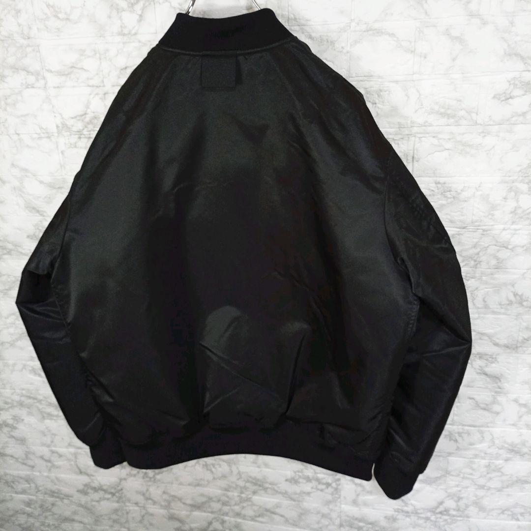 【UNIQLO】ハイブリッドダウン　オーバーサイズ　ma-1 復刻版