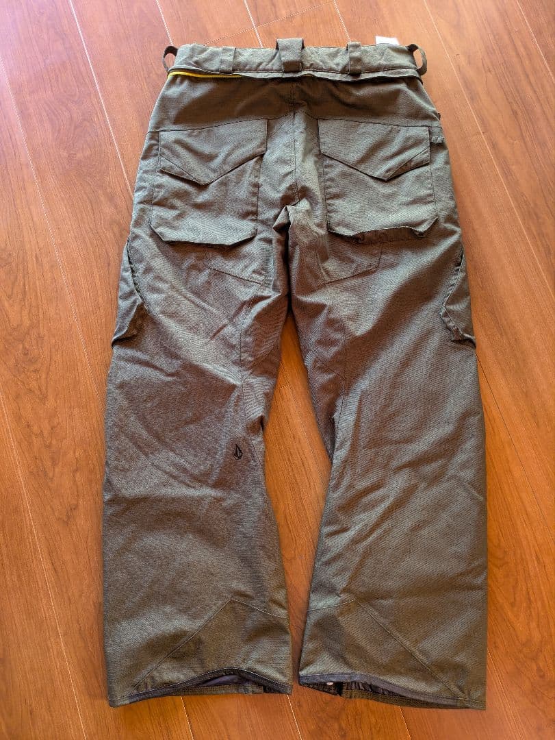 VOLCOM スノーボードウェアセット　SP(Sサイズ)