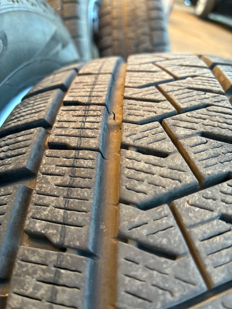 155/65R14 スタッドレスタイヤ アルミホイールの４本セット