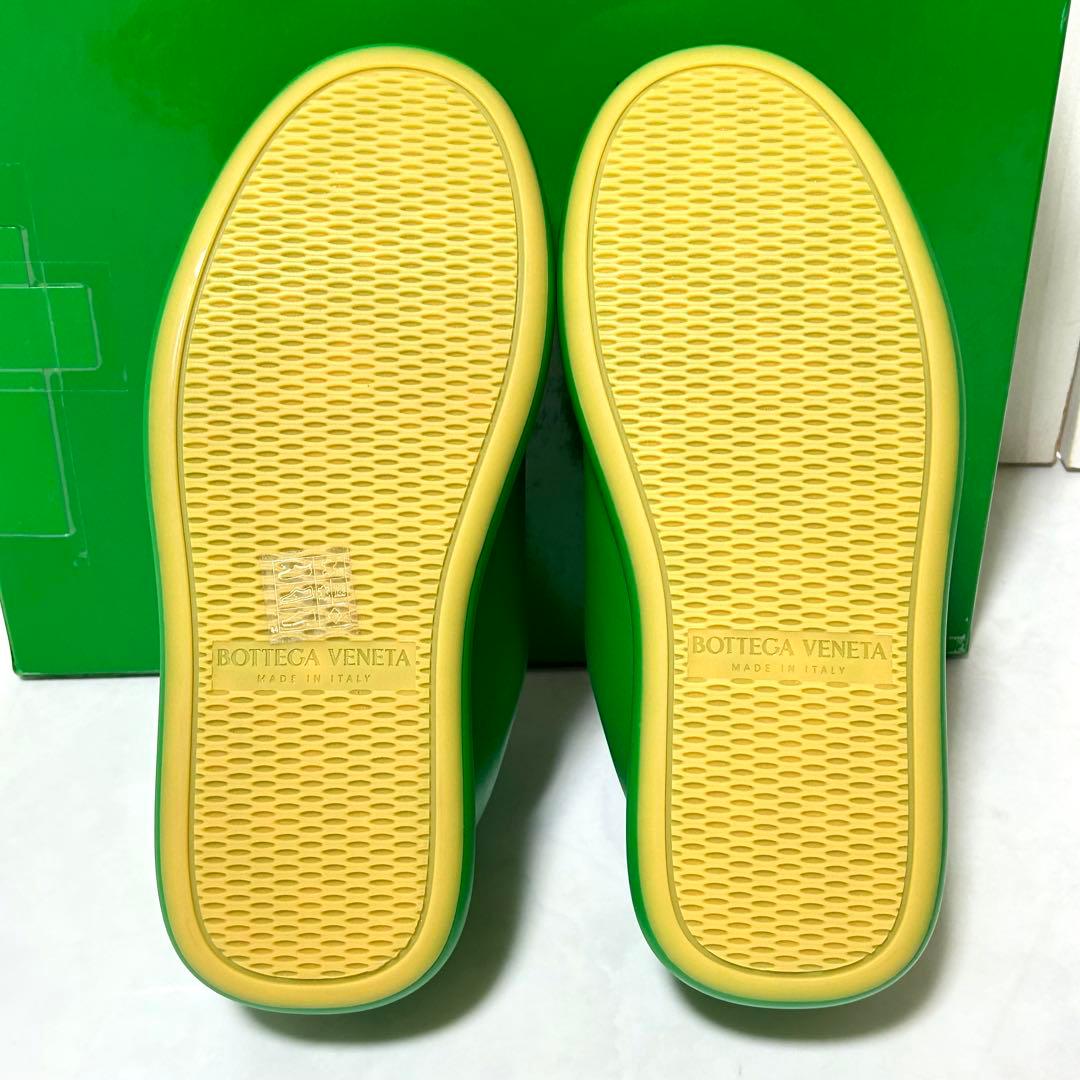 未使用 ボッテガヴェネタ ピロー シューズ 39 25cm スニーカー