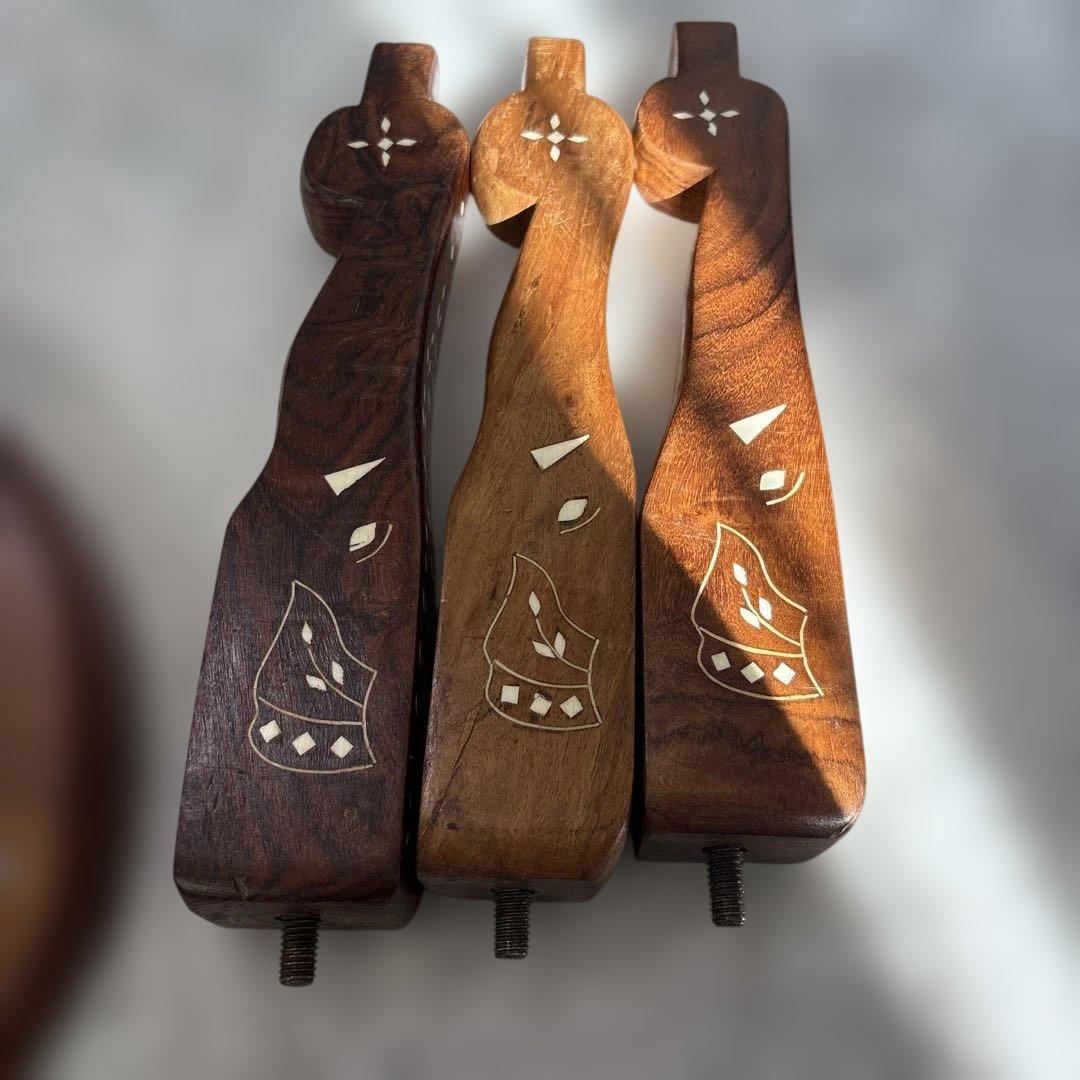 木製テーブル　3本足　猫足　ゾウ柄　タージマハール