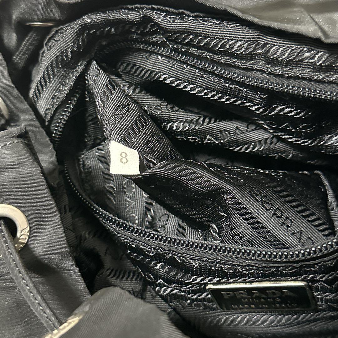 【大人気】PRADA リュック 黒 バックパック ナイロン 三角ロゴ 正規品