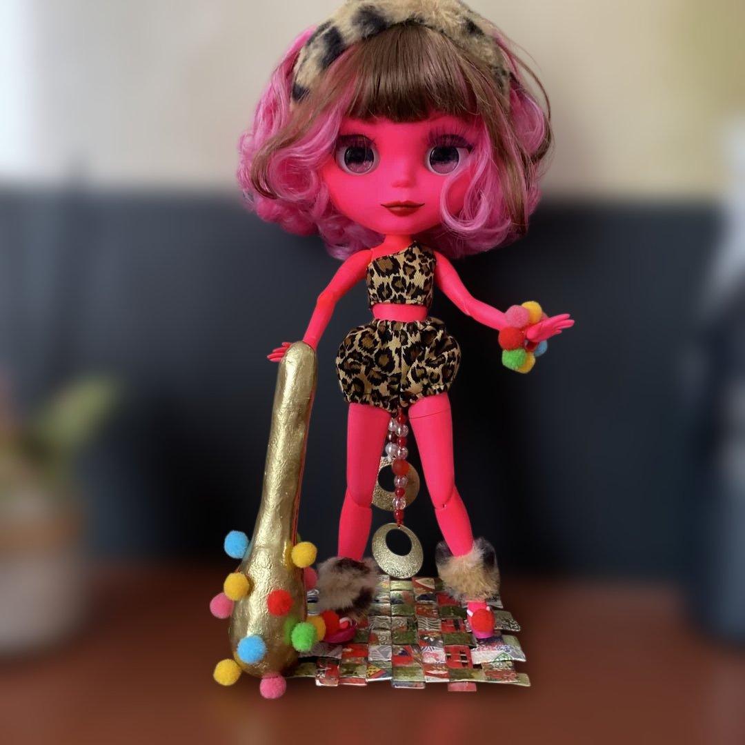 カスタムドール『ピンク鬼』金棒付き 節分 ピンク&ブラウンヘアツノ付きターバン