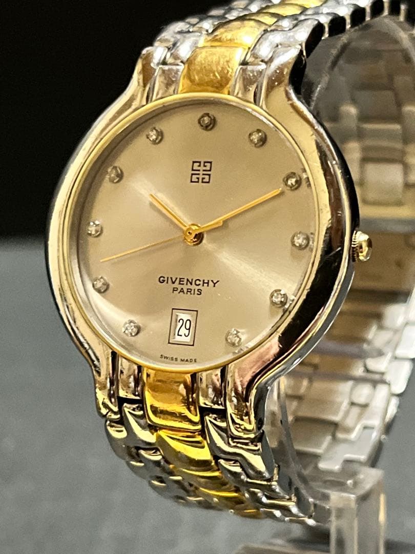 ★超絶美品！石付！ジバンシー　メンズ・ユニセックス腕時計　動作良好