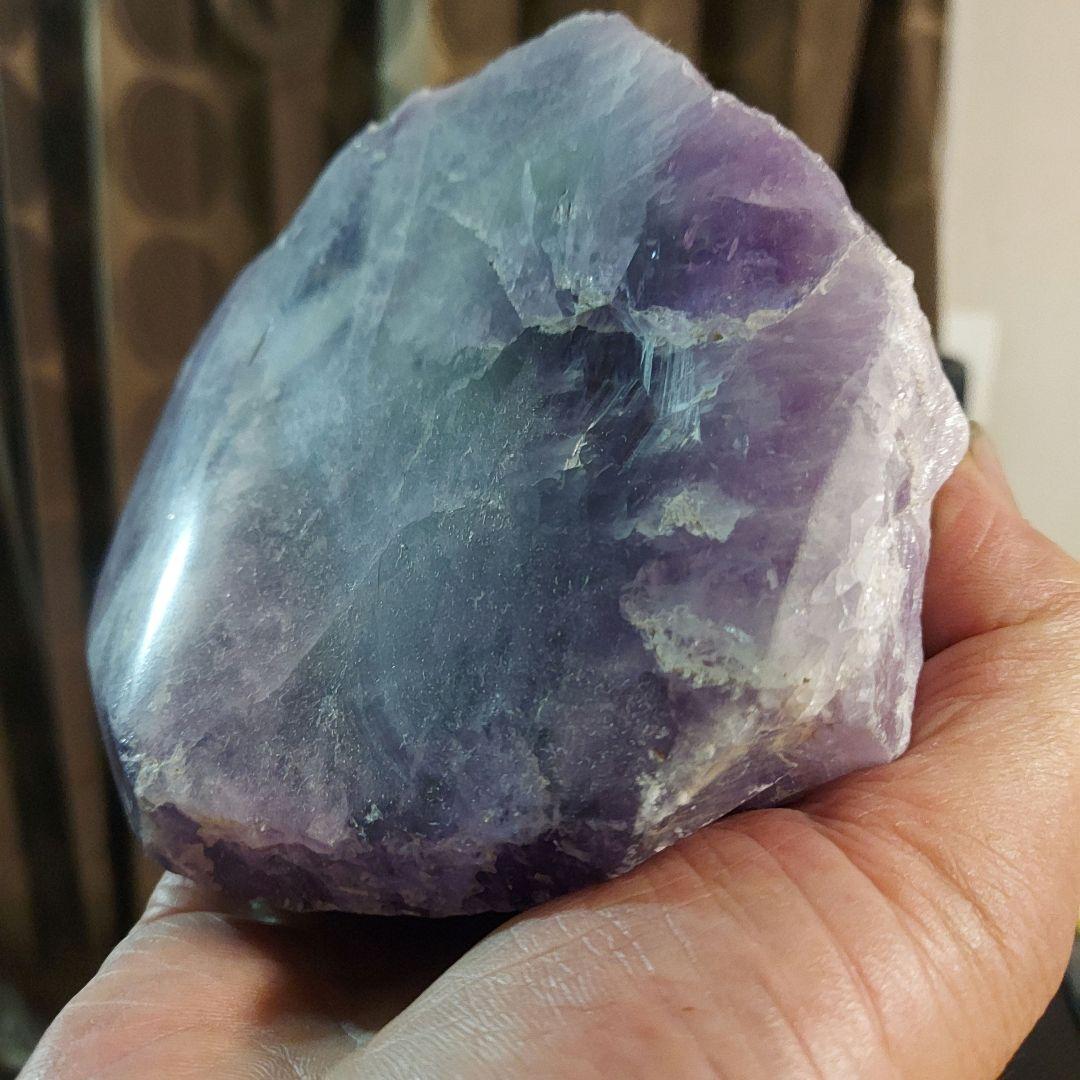 大きなラベンダーアメジスト原石 1面磨き 中々無いレアタイプ 272