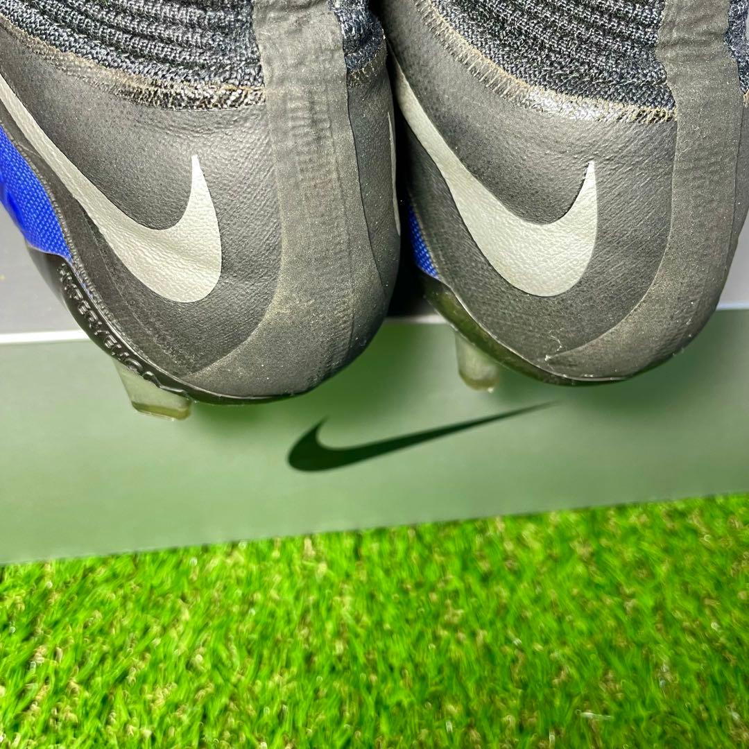 ナイキ サッカースパイク ハイパーヴェノム ファントム 3 DF FG