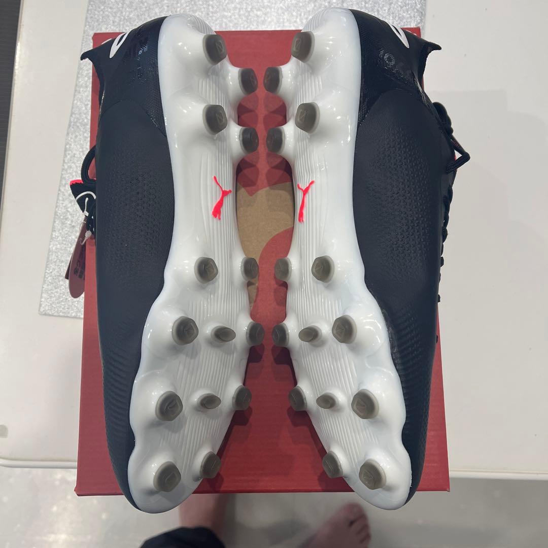 Puma プーマ　サッカーシューズ ブラック/シルバー