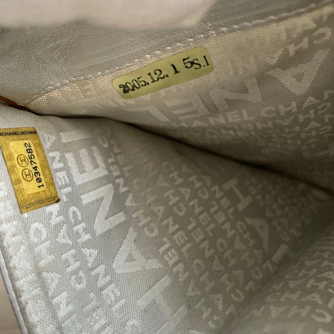 CHANEL シャネル アイコンライン 二つ折り財布 ピンク がま口 シルバー