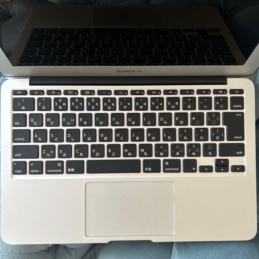 【値下げ中‼️】MacBook Air 11 2015 i5/8GB/128GB