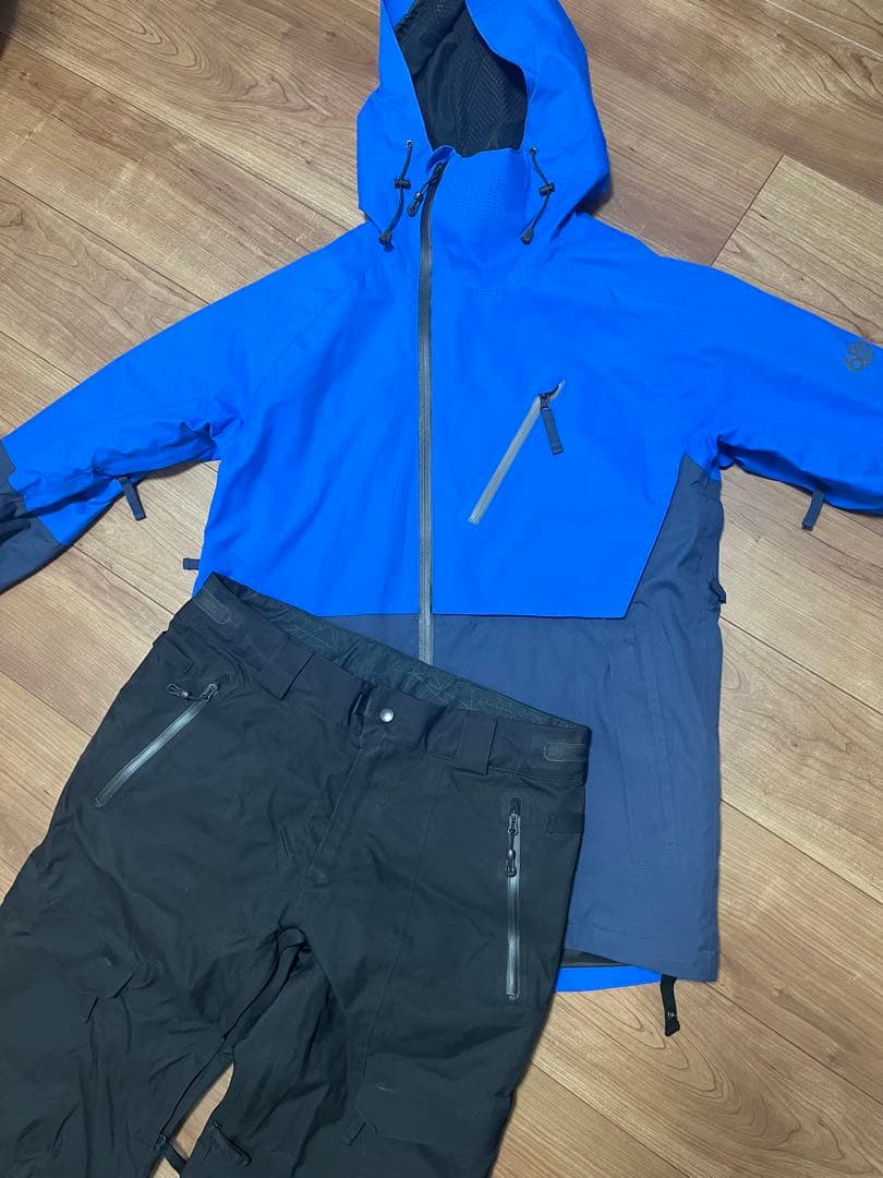 スノーボードウェア　メンズ　686 上下