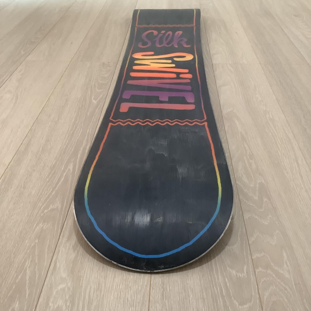 062SWIVEL SILK142cmレディーススノーボード初心者グラトリセット