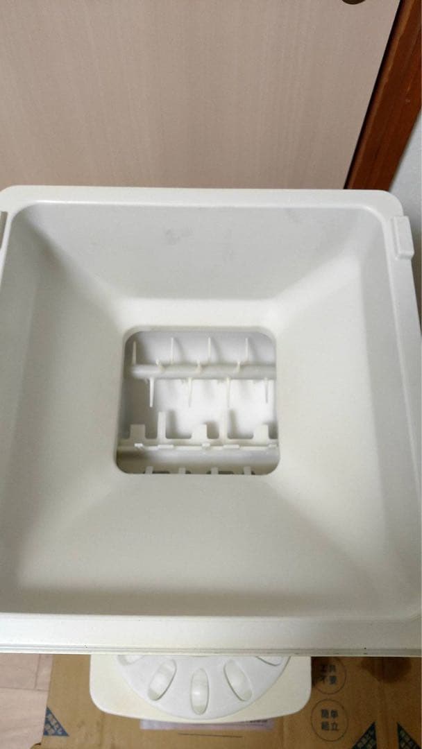 SUZUMO 鈴茂　小型舎利玉ロボット　SSN-ELA 寿司ロボット