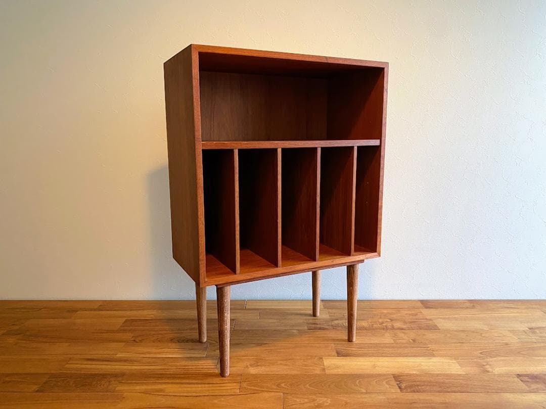 プロフ必読　デンマーク製 チーク レコードキャビネット 仕上済