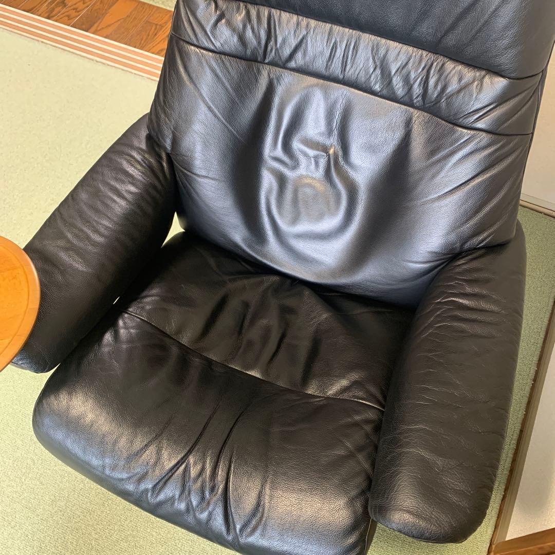 EKORNES ストレスレス リクライニングチェア　オットマン　サイドテーブル付