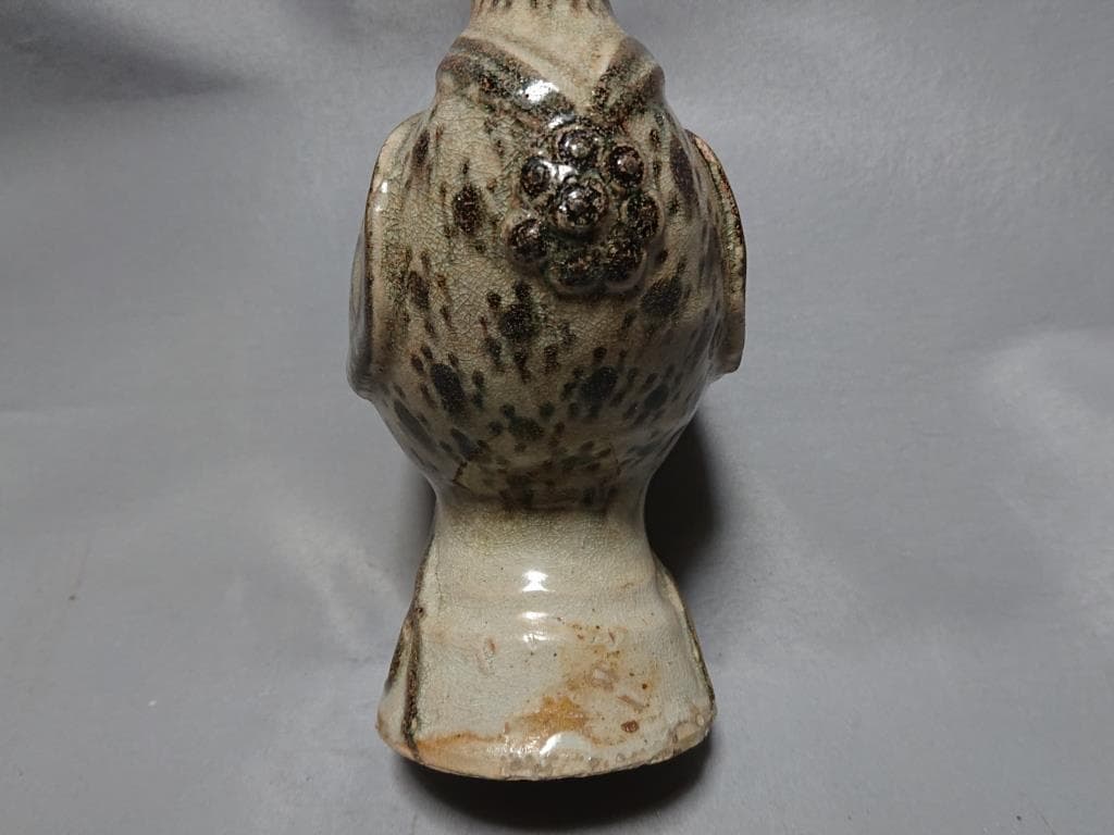 コレクター収集品　タイ　カロン鉄絵 唐草紋 クジャク形　水注15～16世紀