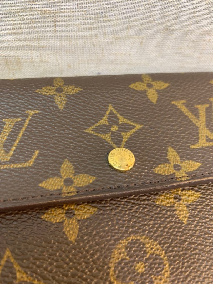 ルイヴィトン　ポルトトレゾールエテュイパピエ