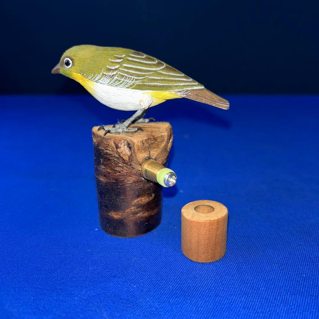 バードカービング　メジロ