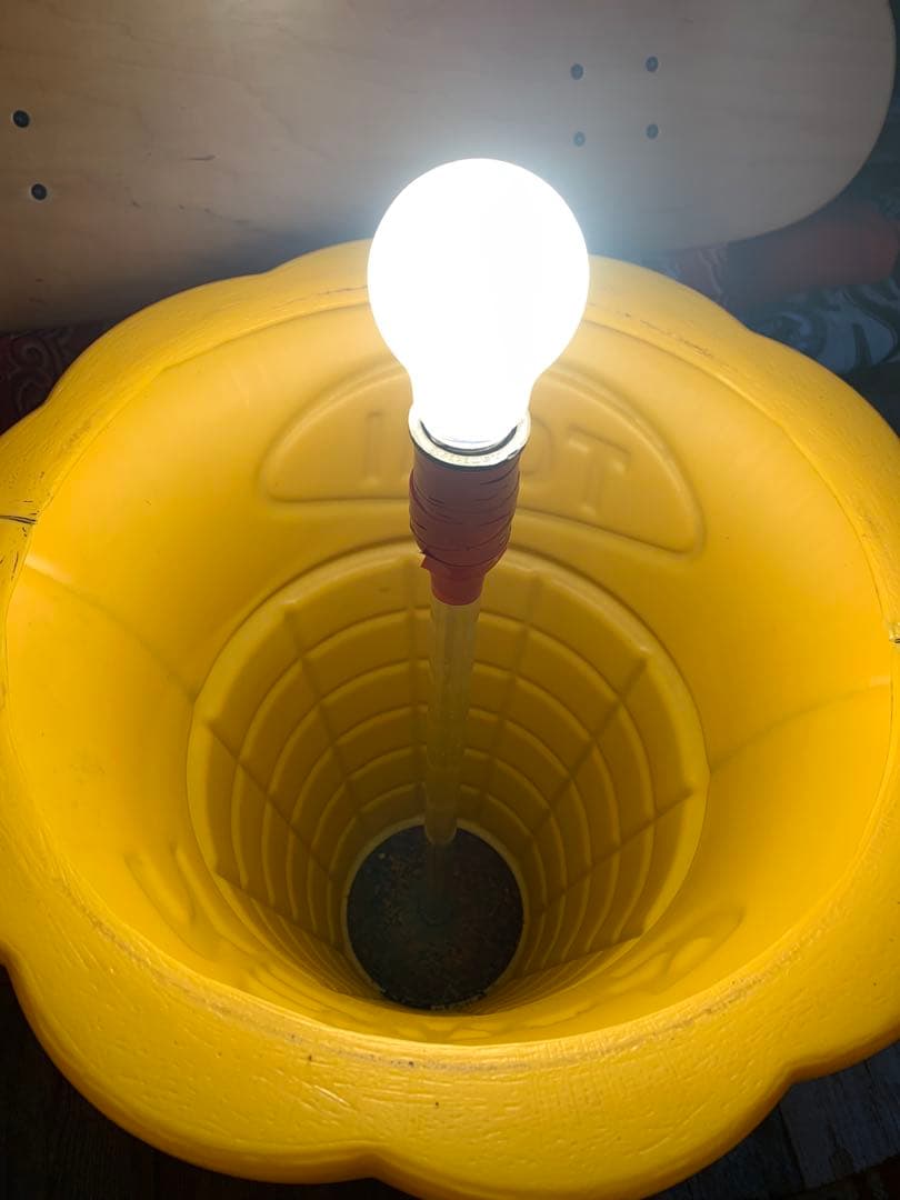 アイスクリーム型フロアスタンド　スジャータ