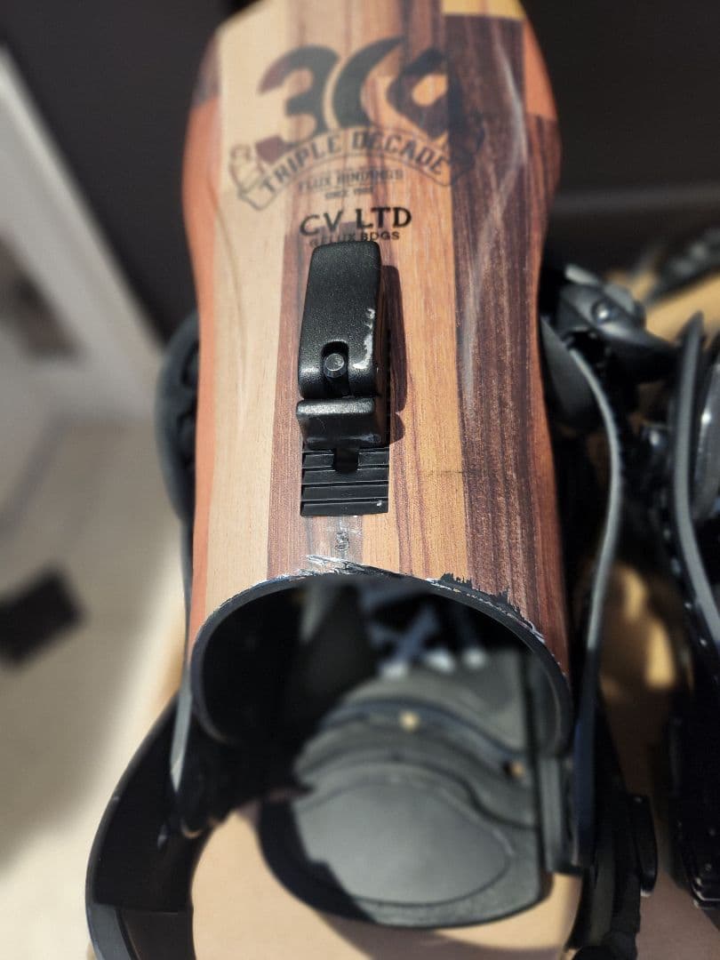 FLUX CV-LTD ビンディング S